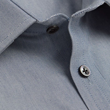Contemporary Fit, Classic Collar, 2 Button Cuff Shirt in a Blue Textured Oxford Cotton