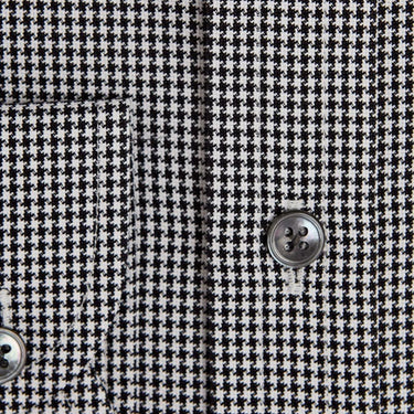 Contemporary Fit, Cut - away Collar, 2 Button Cuff Shirt in a Plain Black & White Houndstooth Cotton