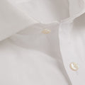 Contemporary Fit, Cutaway Collar, 2 Button Cuff Shirt in Plain White Poplin