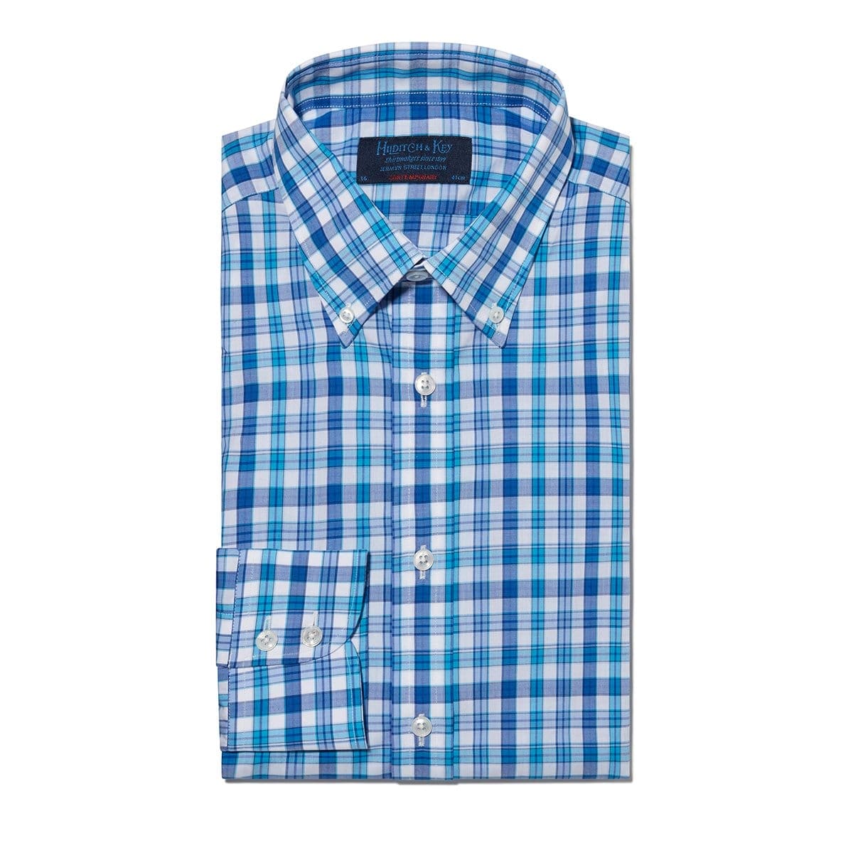 Contemporary Fit, Button Down Collar, 2 Button Cuff Shirt In Blue Check